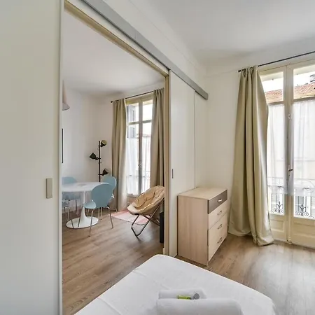 Immogroom- Close To The Palais Des Festivals- Wifi Apartment Cannes